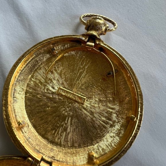 Vintage Max Factor Gold Tone Lion Beauty Mirror Compact - Picture 6 of 12